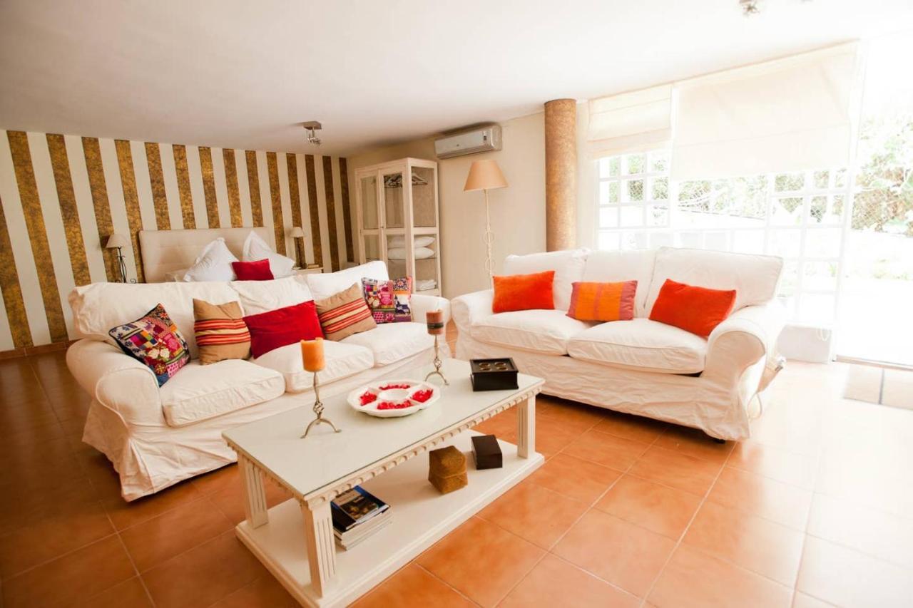 Vila Casa Vacacional Dhalia Dos Hermanas Exteriér fotografie