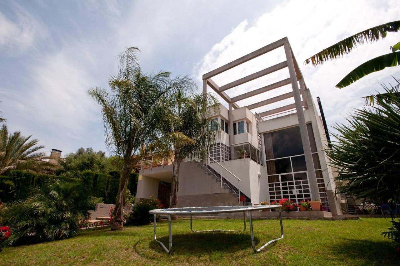 Vila Casa Vacacional Dhalia Dos Hermanas Exteriér fotografie